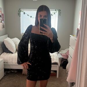 windsor long sleeve dark green sparkly dress